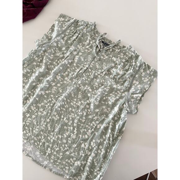 Buffalo David Bitton L Blouse soft floral green top shirt boho crochet minimal - Picture 4 of 8